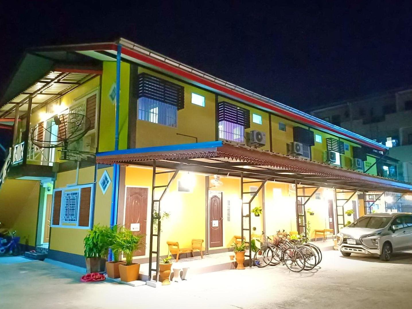 Siri Guesthouse Phra Nakhon Si Ayutthaya Exterior foto