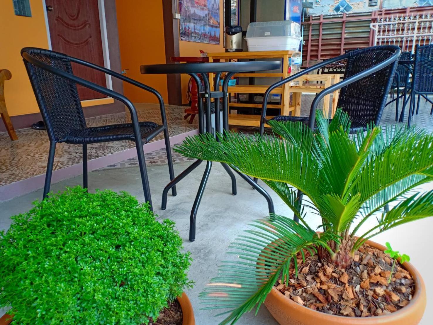 Siri Guesthouse Phra Nakhon Si Ayutthaya Exterior foto